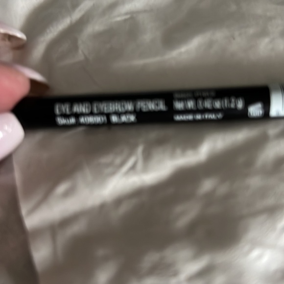 Aurora eye pencil Black - Picture 2 of 3